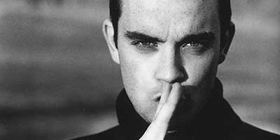 Robbie Williams vuelve con fuerza