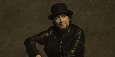 Serrat, Sabina y Bustamante debutan esta semana en la lista de ‘Los 30 Cauro’