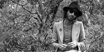 Leiva trabaja ya en su álbum de debut en solitario