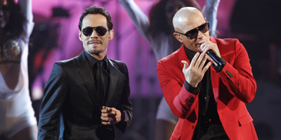 La colaboración entre Marc Anthony y Pitbull da sus frutos con ‘Rain over me' en el número uno