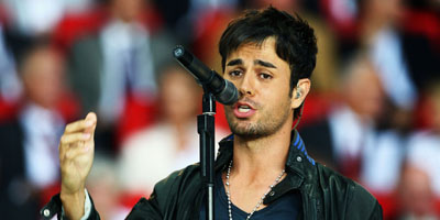Enrique Iglesias se corona con el número uno de Los 30 Cauro
