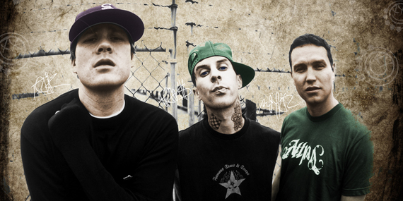120720 gira blink182