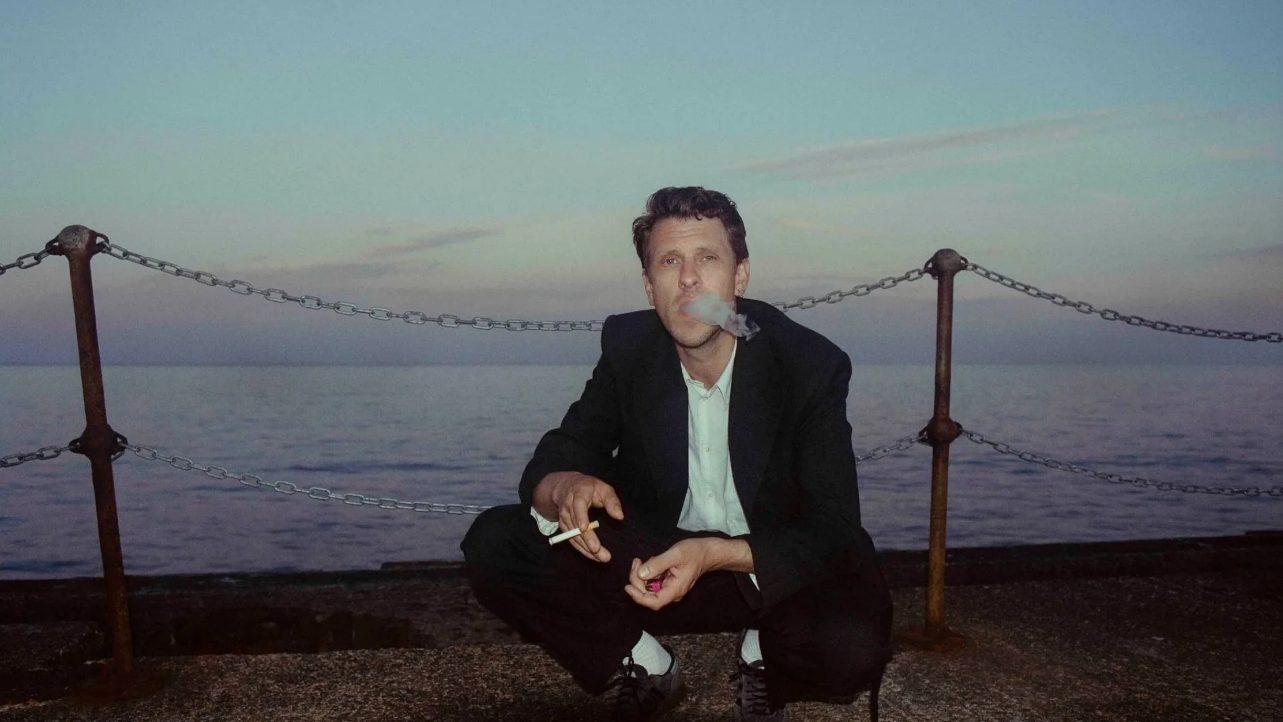 Jamie T anuncia 'Ghosts (100 Days of Morning)' y publica el sencillo '3310'